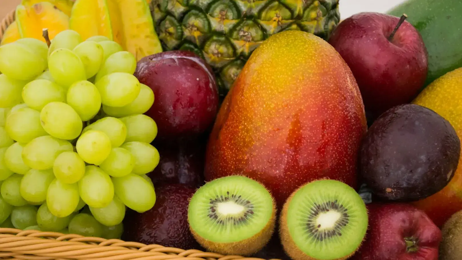 Juicy Himsagar   Mangoes